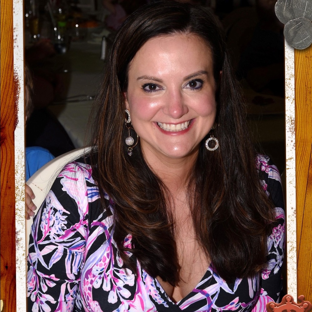 Meet your Posher, Jennifer